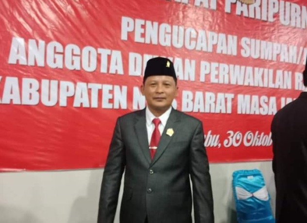 Ketua Komisi ll DPRD Nias Barat Martianus Gulo