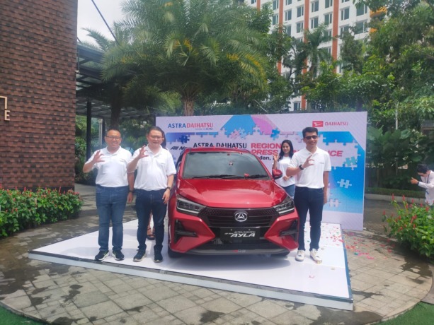 All New Astra Daihatsu Ayla Mobil Sesuai Impian.(Julika/Sumut Pos)