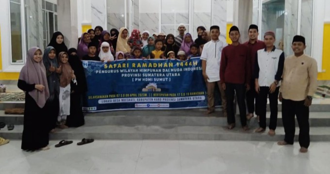 RAMADAN: Safari Ramadan PW HDMI Sumut di Desa Ndeskati, Kabupaten Karo.
