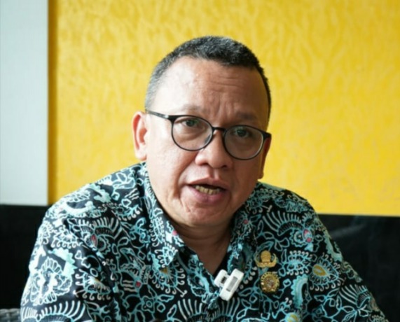 Kepala Disdik Kota Medan, Laksamana Putra Siregar
