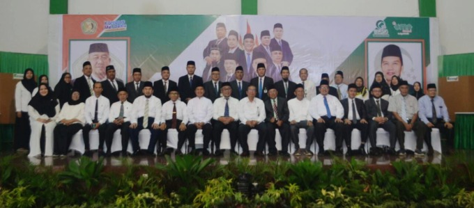 RAPAT SENAT: Senat memilih rektor dan tiga wakil rektor UMN Al-Washliyah periode 2023-2027 bersama undangan, Senin (17/7). (DEDDI MULIA PURBA/SUMUT POS)