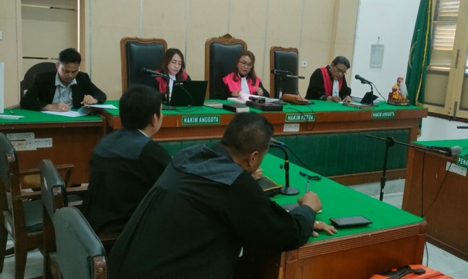 SIDANG: Sidang dengan agenda pembacaan tuntutan di PN Tipikor Medan.Istimewa/Sumut Pos.