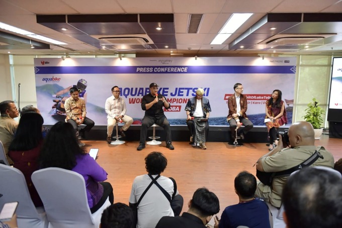 HADIR: Penjabat (Pj) Gubernur Sumut Hassanudin menghadiri konferensi pers Aquabike World Championship 2023 di Jakarta.(ist/SUMUT POS)