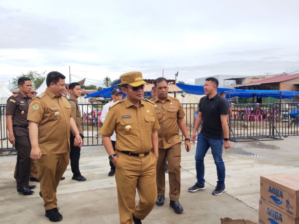VENUE: Pj Gubernur Sumut, Hassanudin meninjau kesiapan venue Aquabike Jetski World Championship di Kabupaten Samosir.(ist/SUMUT POS)