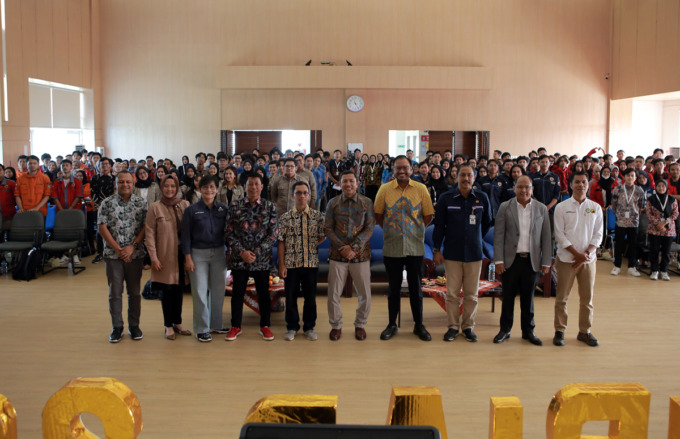 Sekitar 500 mahasiswa, secara daring dan luring, menghadiri pembukaan OlympiAR 2024 yang digelar PT Agincourt Resources di Universitas Diponegoro, Jawa Tengah, Sabtu (16/12/2023). (Dok: PTAR)