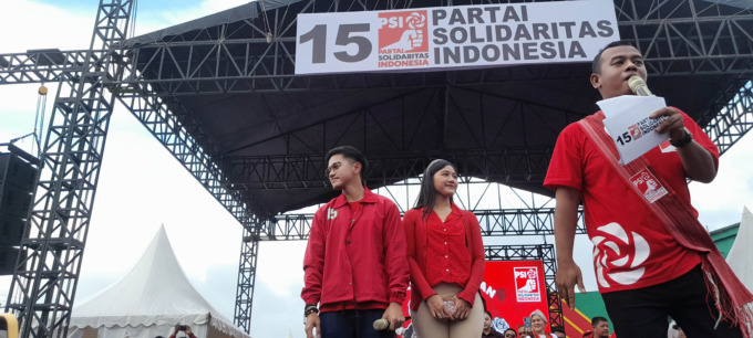 HADIR: Ketua Umum PSI, Kaesang Pangarep, di Lapangan Percut Seituan, Tembung Pasar 10 Medan, Rabu (24/1).Istimewa.