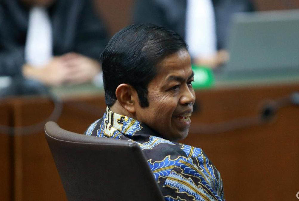 SIDANG: Idrus Marham saat menjalani sidang beberapa waktu lalu. KPK menjadwalkan pemeriksaan Idrus Marham, terkait kasus dugaan suap di lingkungan Kemenkumham.