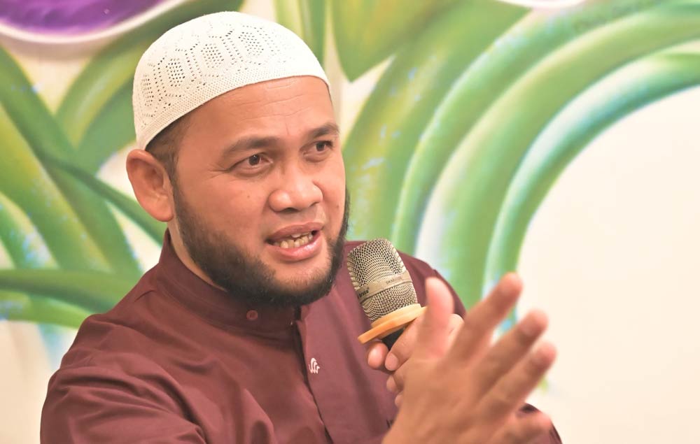 Anggota DPD RI, Ust Dedi Iskandar Batubara.(ist/SUMUT POS)