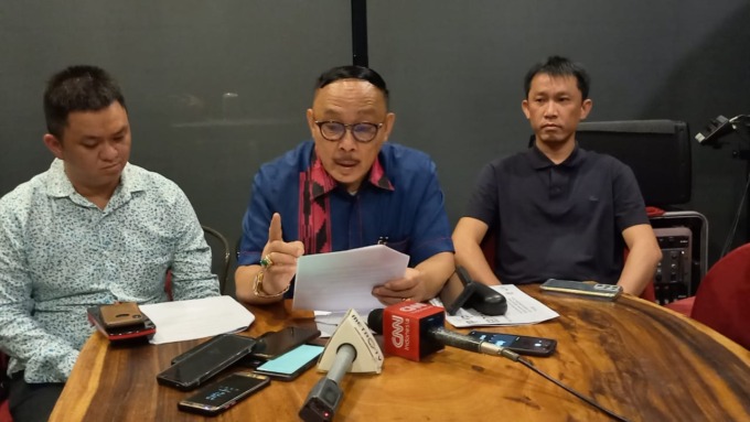 Refman Basri (tengah).(BAGUS SYAHPUTRA/SUMUT POS)