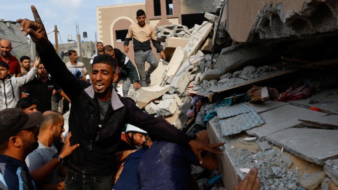 PERANG: Suasana perang di Gaza.