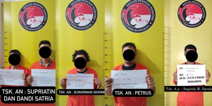 DIAMANKAN: Para tersangka jaringan pengedar sabu-sabu diamankan bersama barang bukti di Polres Labusel. Istimewa/Sumut Pos