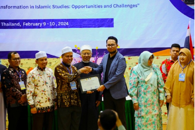 Foto bersama usai kegiatan Seminar Internasional Studi Islam (INSIS) 2024.(ist/SUMUT POS)