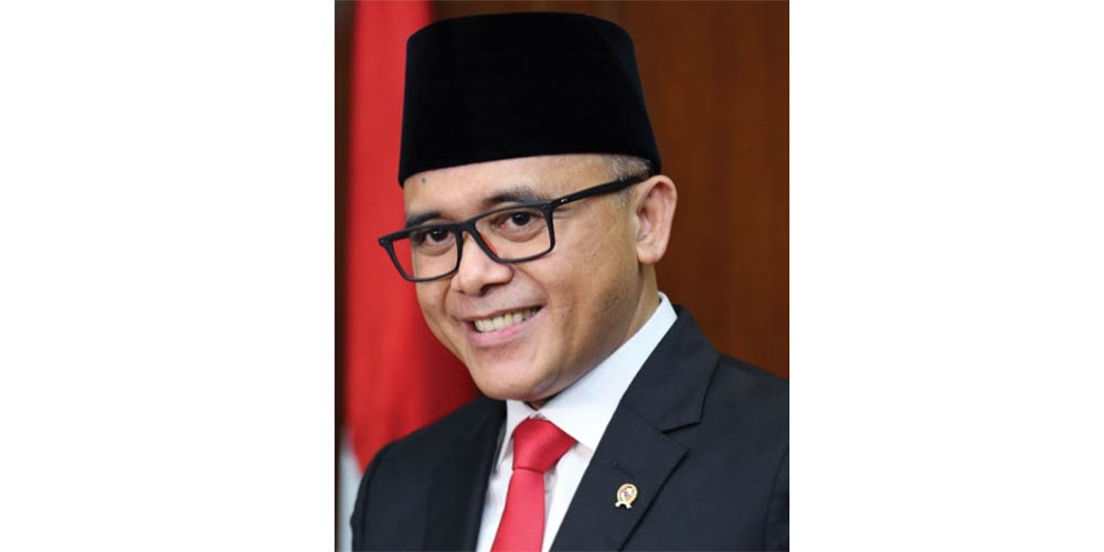 Abdullah  Azwar Anas  MenPANRB