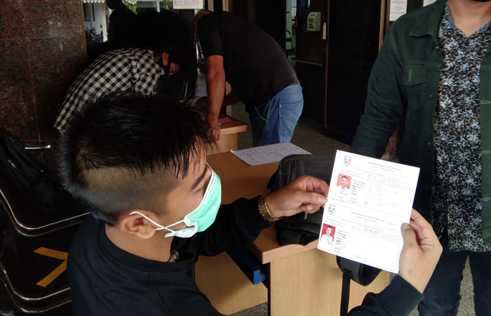 Ilustrasi. Pencari kerja di Batam sedang mengurus kartu kuning di Disnaker Batam.