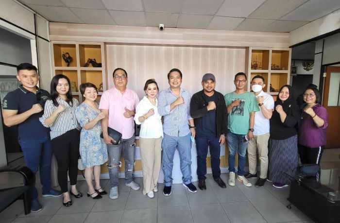 Pengurus Himpunan Pengusaha Penyalur Tenaga Kerja Dalam Negeri (HP2TKDN) Kepri foto bersama usai rapat beberapa waktu lalu