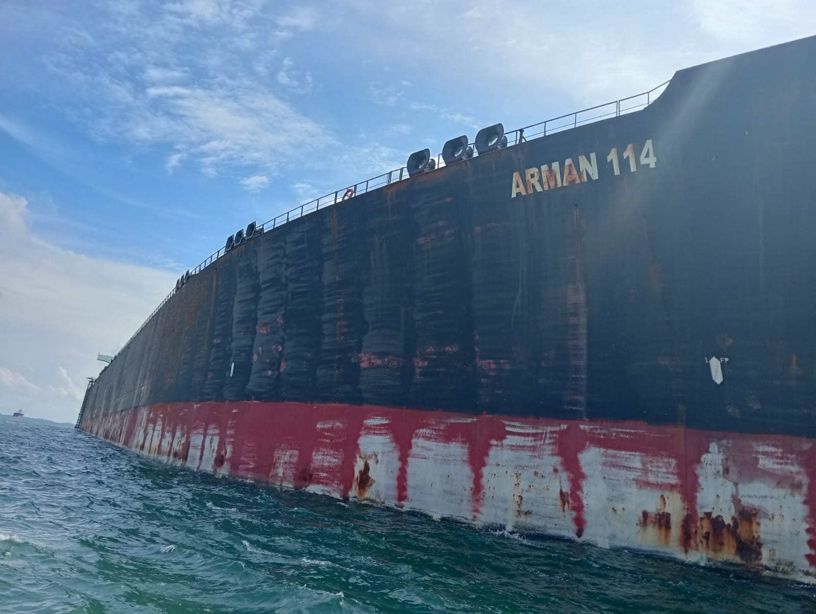 Barang bukti kapal MT Arman 114.