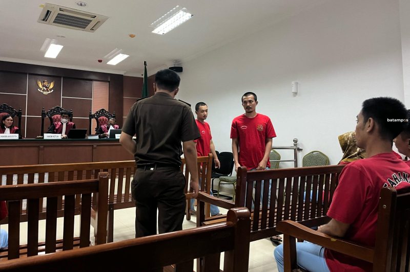 Sidang kasus penyelundupan anak buaya di Pengadilan Negeri Batam, Senin (5/8).