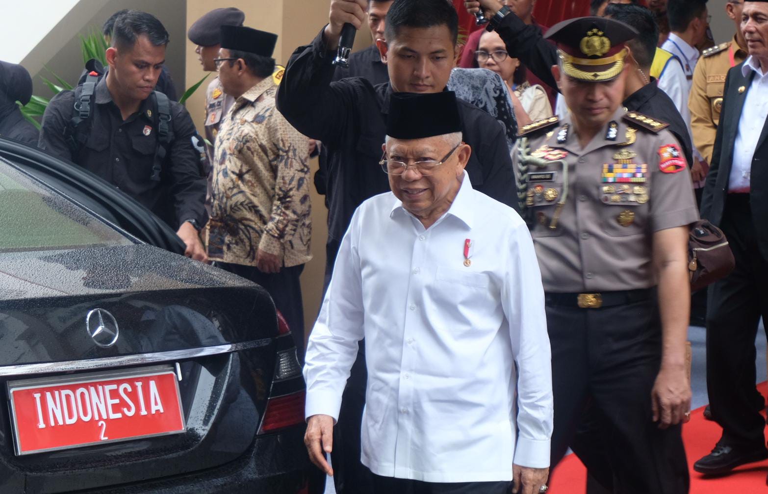 Wapres Maruf Amin meresmikan Pasar Encik Puan Perak Tanjungpinang, Kepri, Senin (9/9).