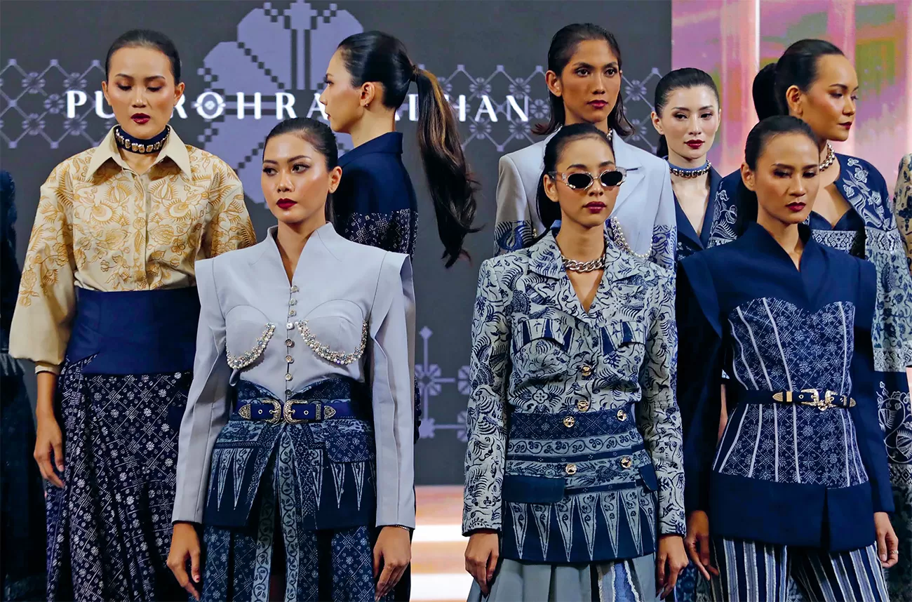 Batik Indonesia. F JPG