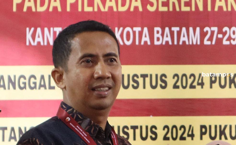 Ketua KPU Batam, Mawardi.