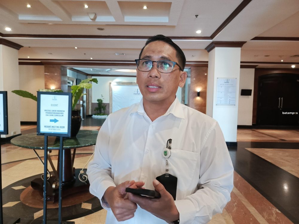 Kepala Disdik Batam, Tri Wahyu Rubianto.