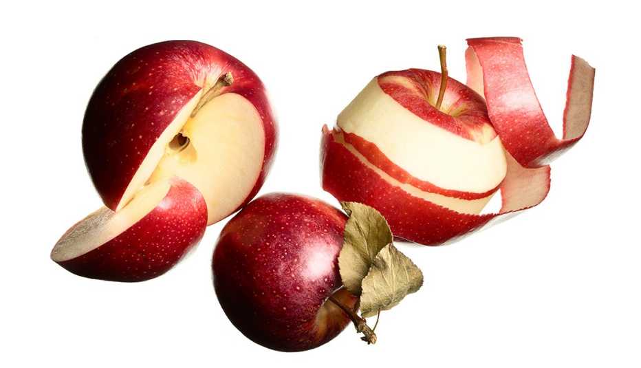 Kulit buah apel yang selalu disia-siakan ternyata menyimpan banyak khasiat sebagai kesehatan.
