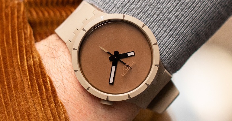 Ilustrasi. Jam tangan seri Big Bold Color menghadirkan berbagai pilihan warna cerah.