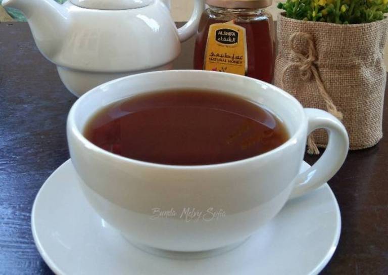 Ilustrasi. Teh jahe dicampur madu juga berkhasiat mengatasi anemia.