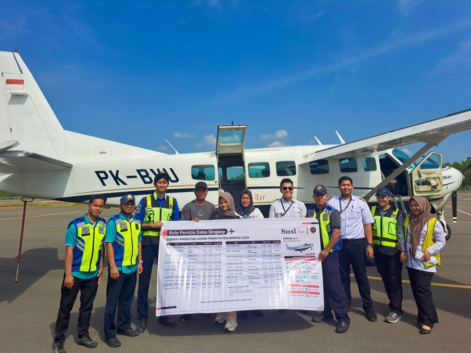 Pesawat susiair kembali mengudara perdana di bandara RHA Karimun.