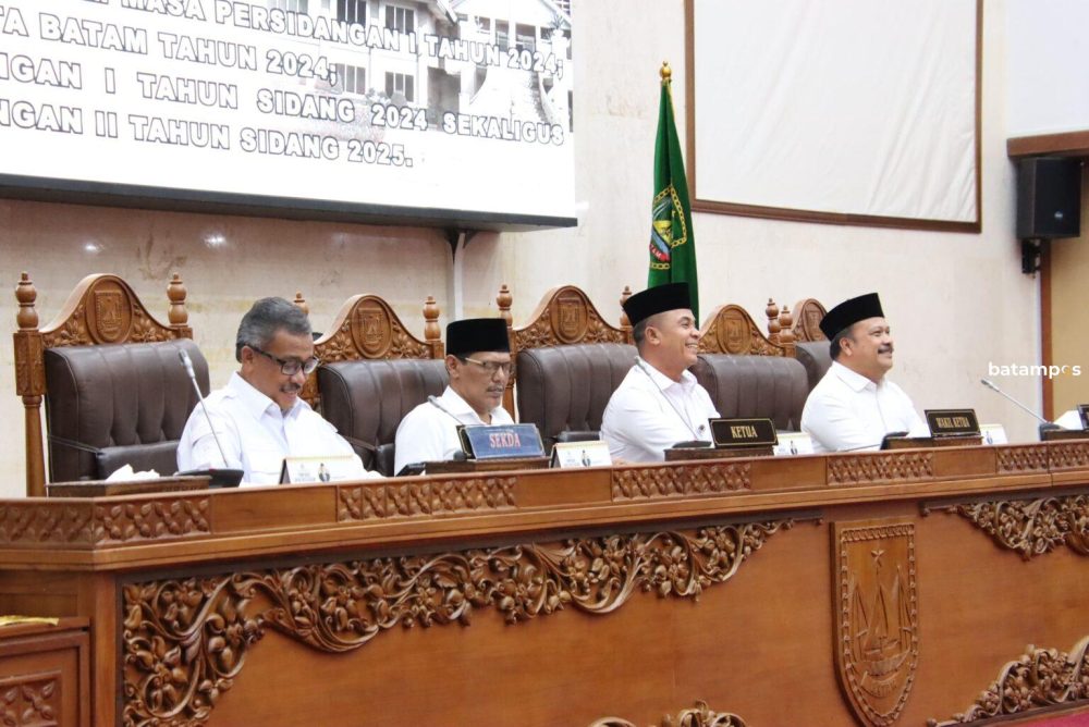 Dewan Perwakilan Rakyat Daerah DPRD Kota Batam mengadakan rapat paripurna, Rabu (8/1).