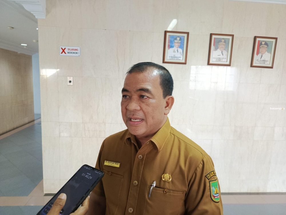 Kepala Disperindag Batam, Gustian Riau.