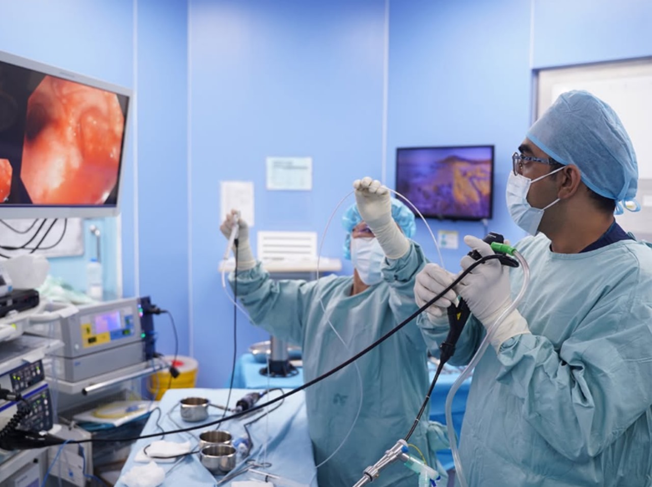Tim pulmonologist KPJ Johor Specialist Hospital mengenalkan Prosedur Invasif pengobatan paru-paru.