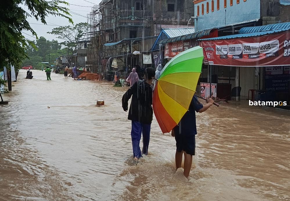 Banjir di Kelurahan Buliang, Kecamatan Batuaji, Kamis (20/3).