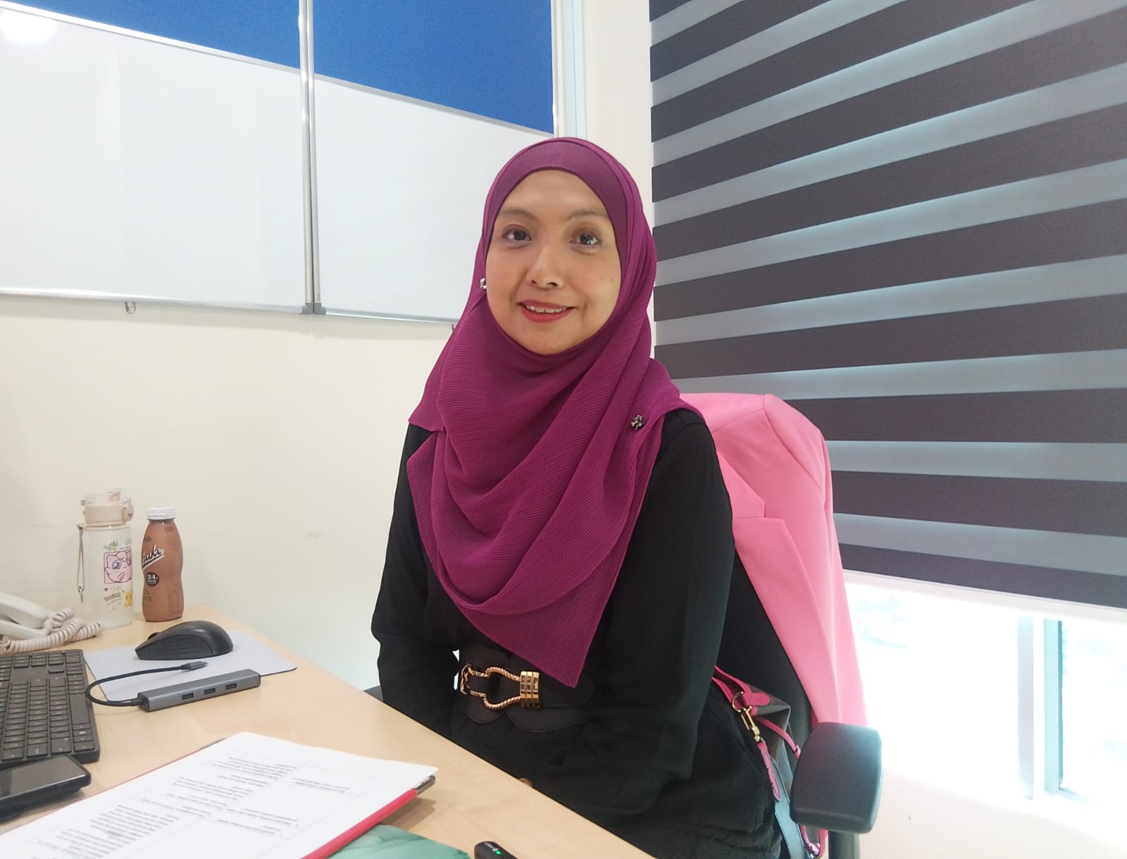 Dokter Spesialis Bedah Payudara dan Endokrin KPJ Specialist Hospital,Aina Shafiza binti Abdul Azis.