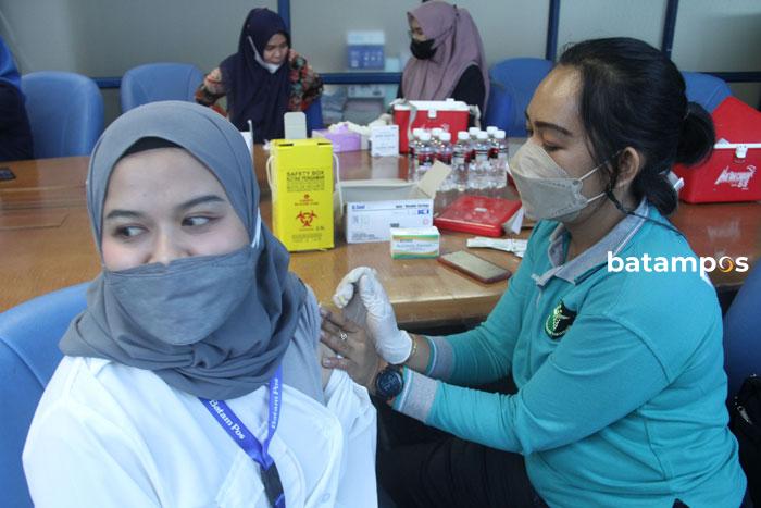 Ilustrasi: Vaksinasi booster. F.Cecep Mulyana