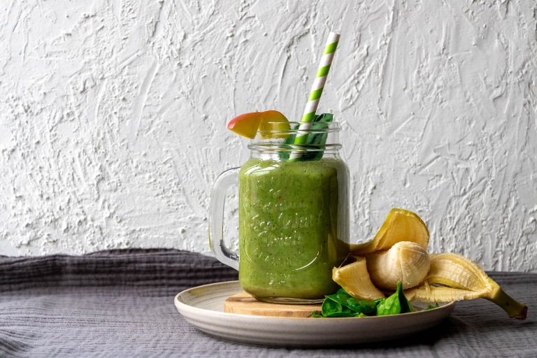 ILUSTRASI. Smoothie appel