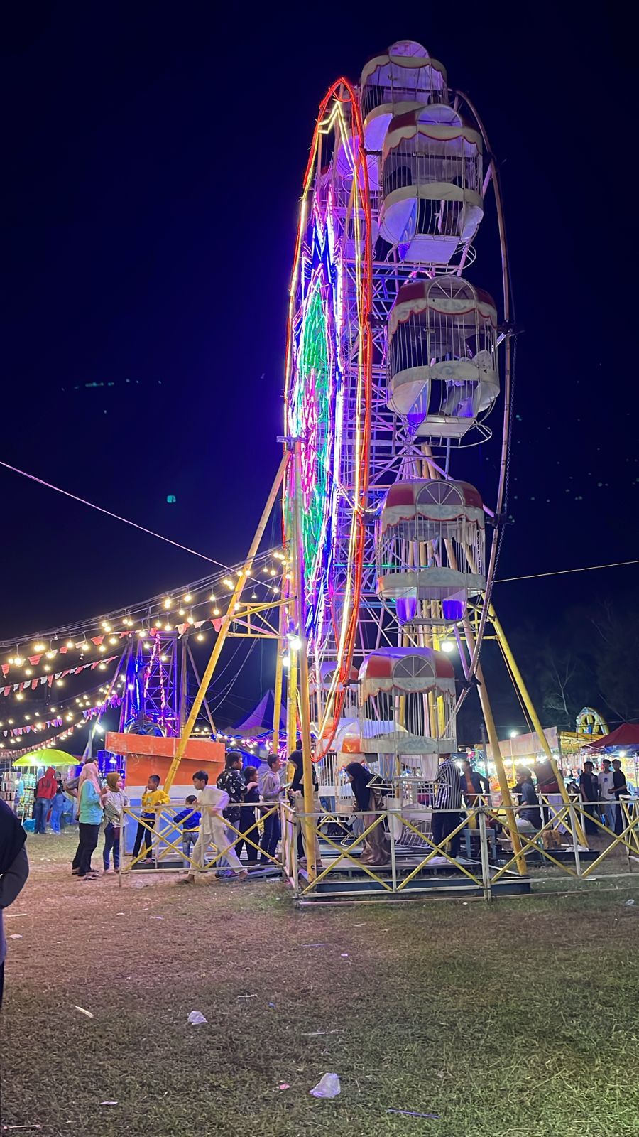 Pasar Malam yang diadakan di Implasmen Dabo Singkep.