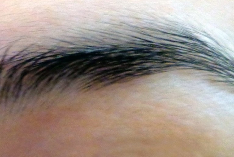 ILUSTRASI. Alis Mata.