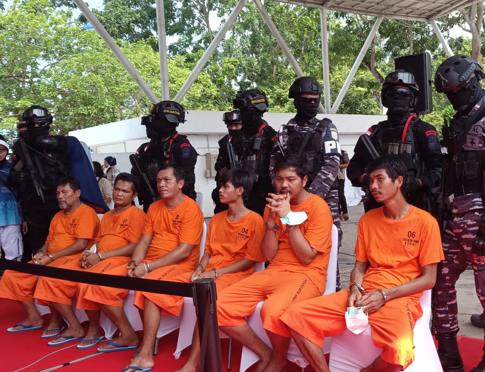 Para tersangka penyelundup 2 ton narkoba