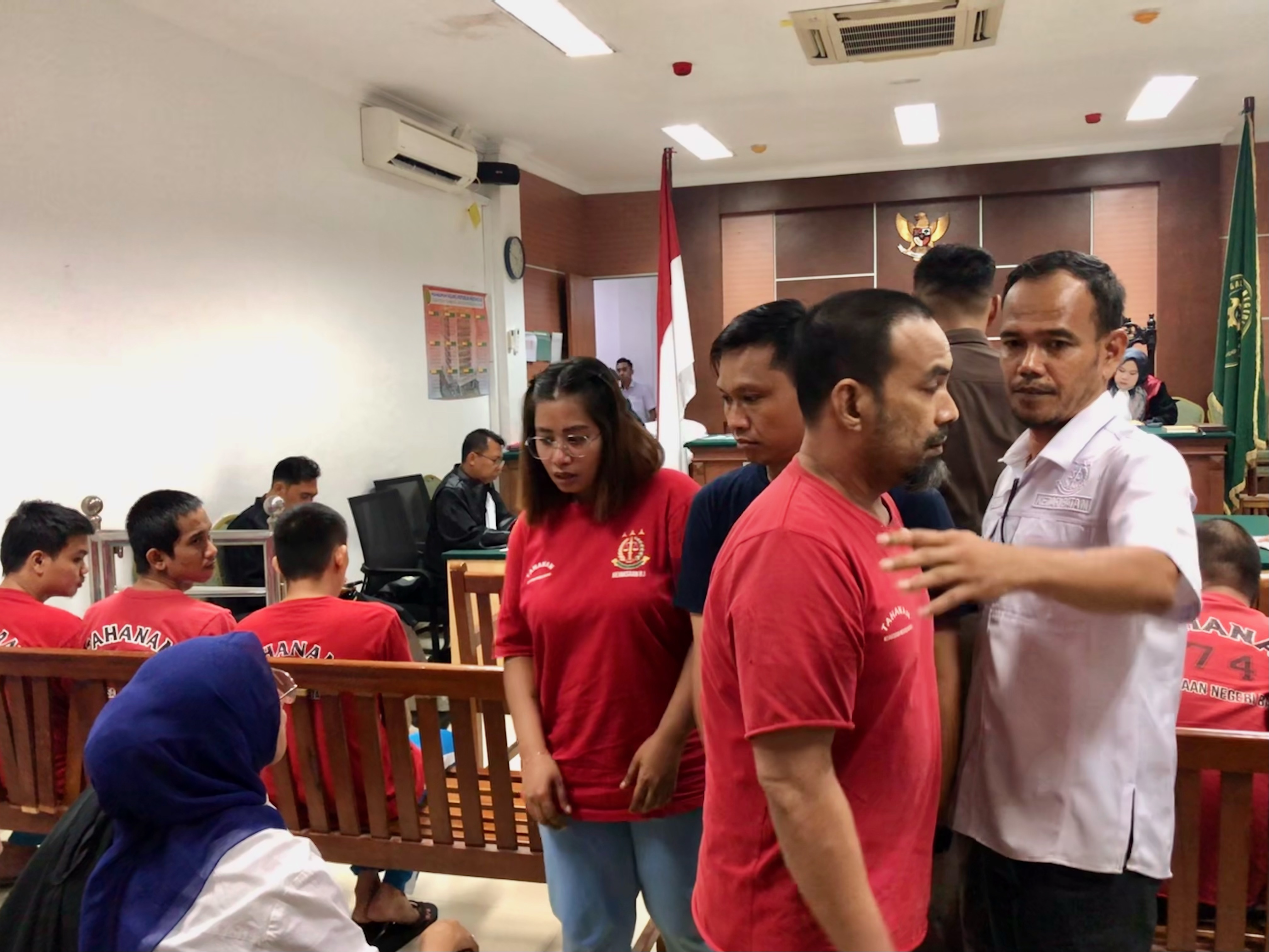 suasana persidangan kasus penyelundupan narkoba.