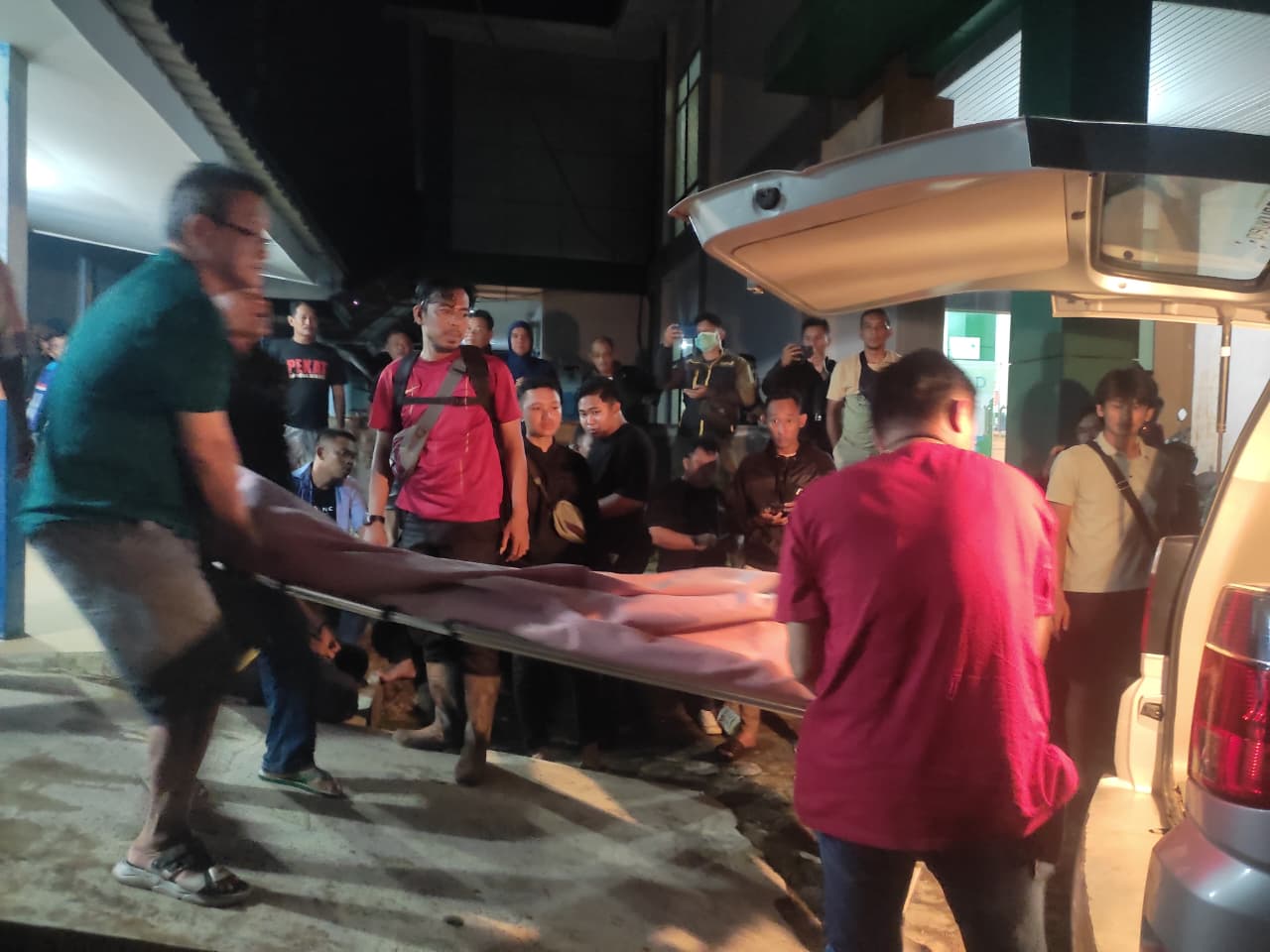 Tahi Ngen Lek atau Yusrizal, saat ditemukan di Tanjung Kruing dalam kondisi sudah tidak bernyawa, Selasa malam (5/8).