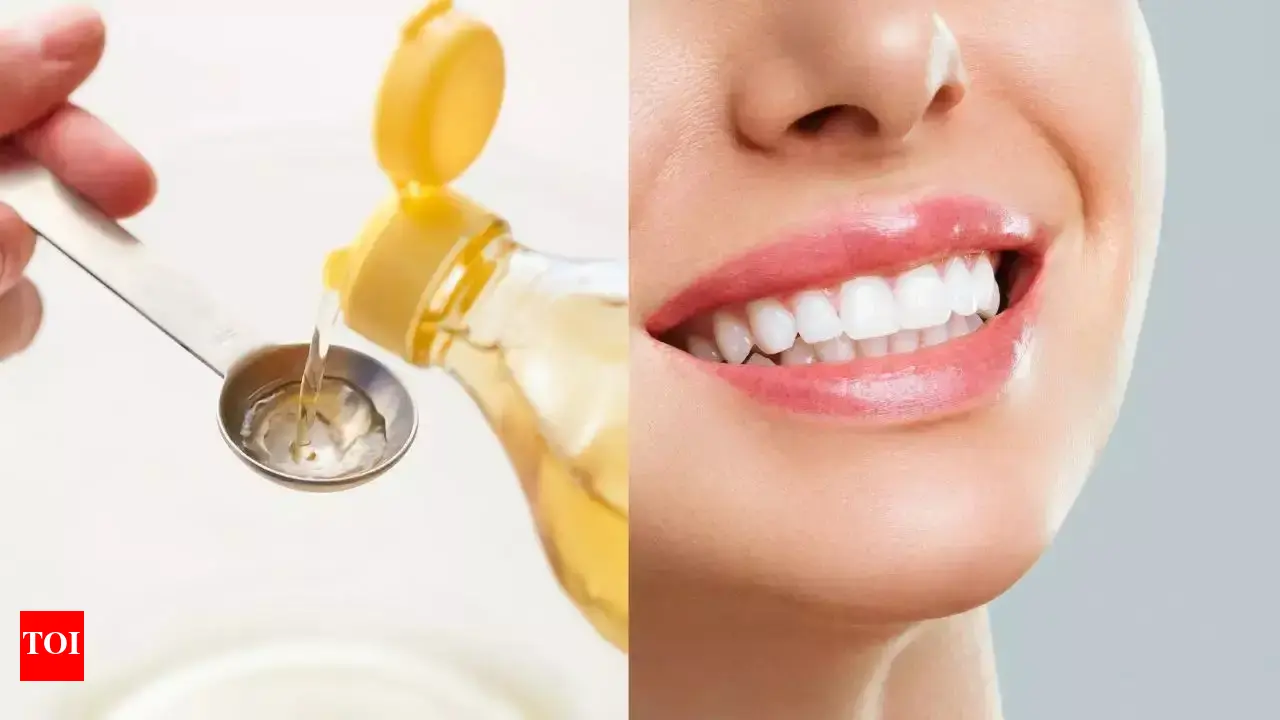 ILUSTRASI minyak kelapa untuk kesehatan gigi.