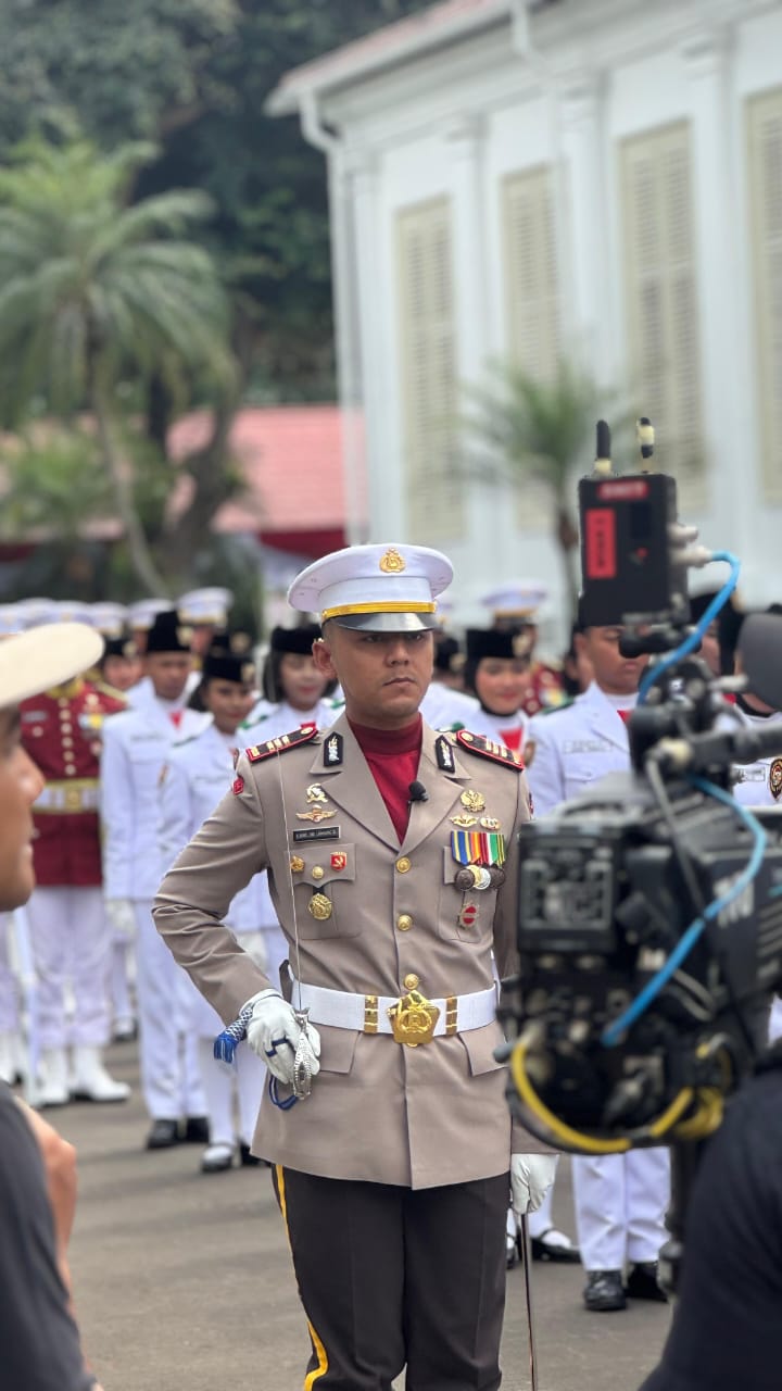 AKP Raden Bimo Dwi Lambang saat acara galdi bersih.