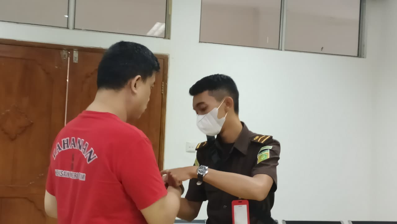 Handoyo Salman usai jalani sidang.