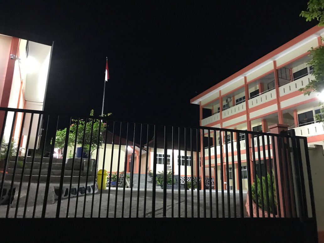 Gedung Sekolah Rakyat Tanjungpinang yang terletak di Jalan Borobudur.