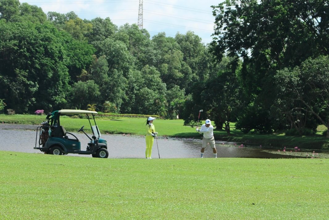 Lapangan golf di Batam Hills Golf Resort