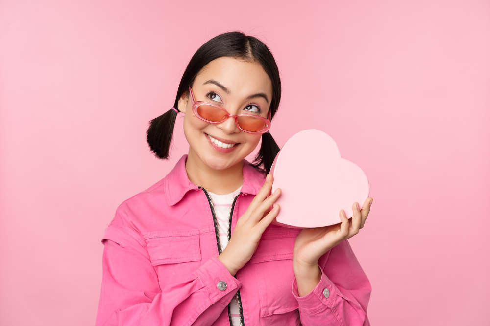 Ilustrasi seorang wanita mendapatkan cinta