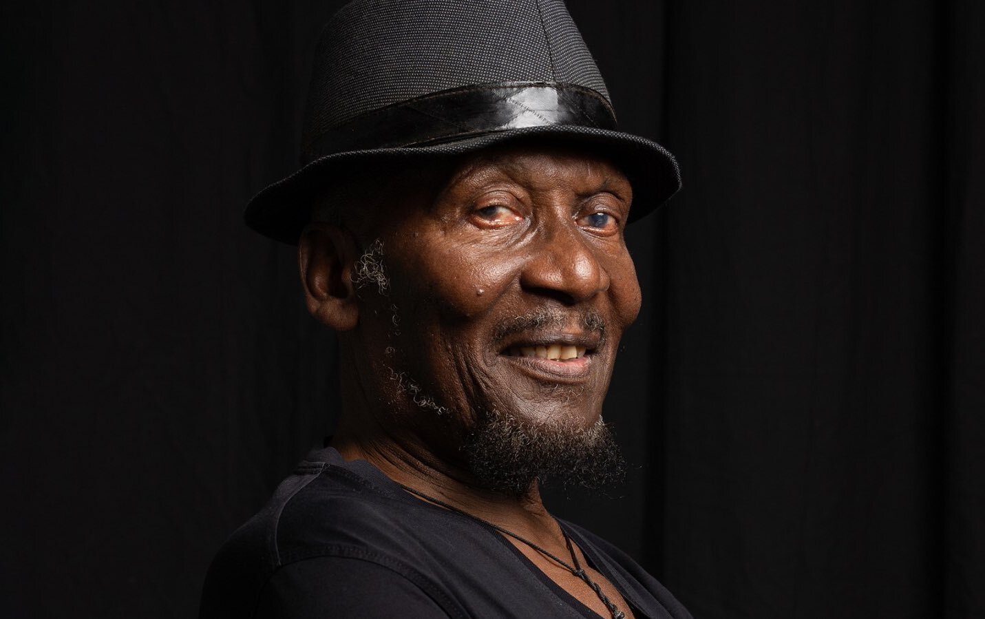 Jimmy Clif musisi reggae asal Jamaika meninggal dunia pada usia 81 tahun.