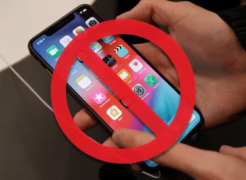 Singapura mengeluarkan kebijakan melarang siswa main ponsel dan smartphone di sekolah.