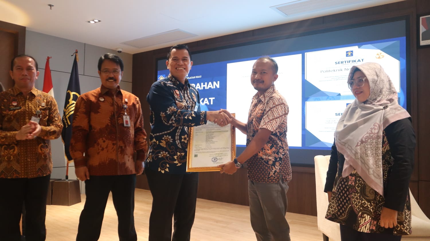 Kepala Kemenkum Kepri Edison Manik setelah MoU dengan Perguruan Tinggi dalam kegiatan Diseminasi KI di Kota Batam.